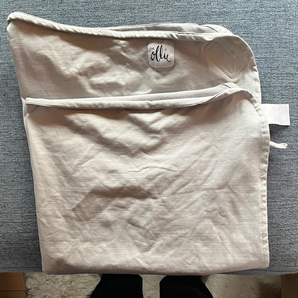 Ollie Baby Swaddle in grey
